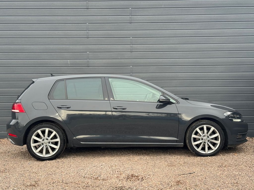 Used Volkswagen Golf 2018 for sale - 78044906: Photo 8