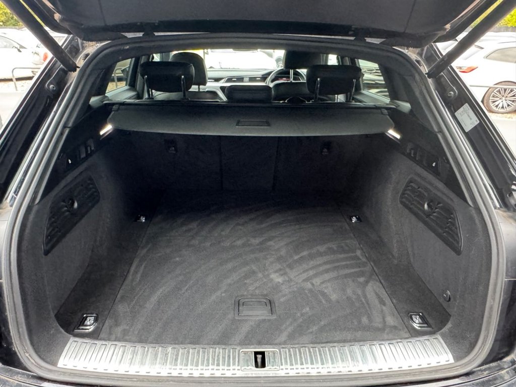 Used Audi e-tron 2021 for sale - 76147729: Photo 20