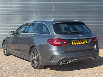 Used Mercedes-Benz C-Class 2020 for sale - 75998565: Photo 3