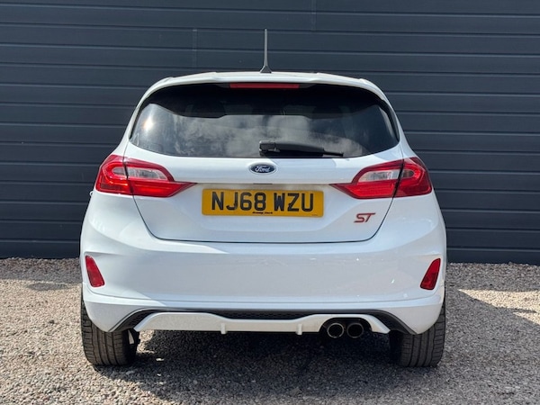 Used Ford Fiesta 2018 for sale - 74580402: Photo 11