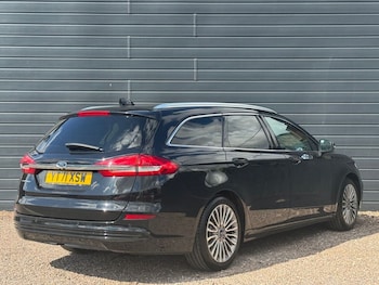 Used Ford Mondeo 2021 for sale - 75877519: Photo