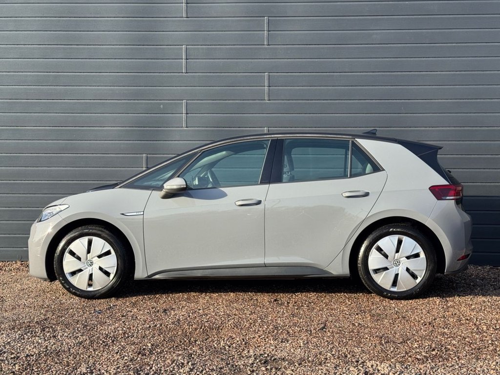 Used Volkswagen ID.3 2021 for sale - 76900492: Photo 9
