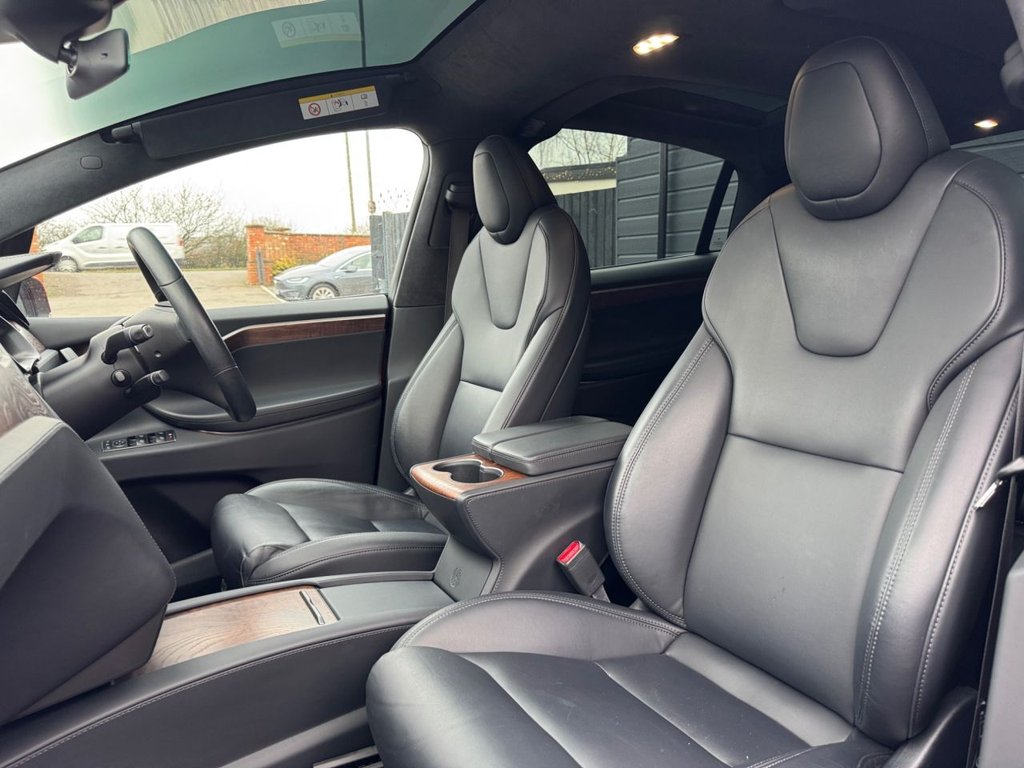 Used Tesla Model X 2020 for sale - 78219377: Photo 16