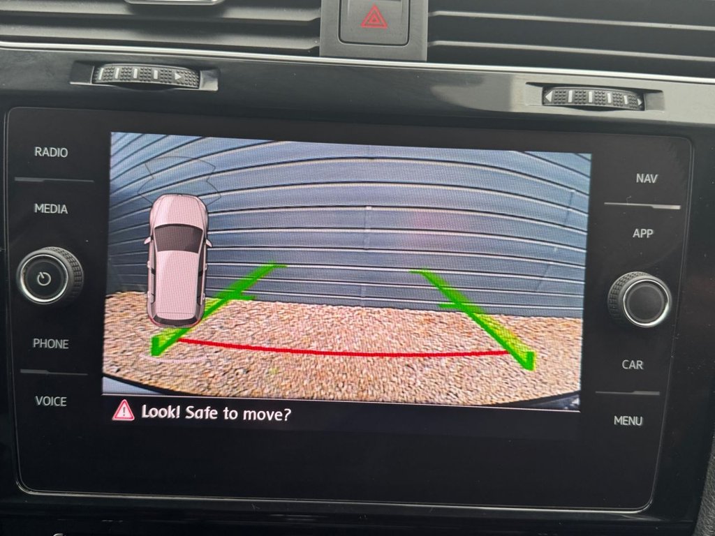 Used Volkswagen Golf 2019 for sale - 76147724: Photo 25