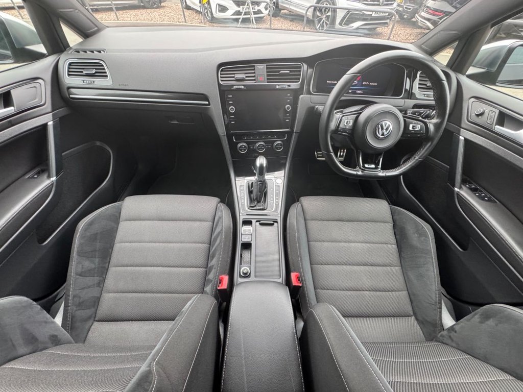 Used Volkswagen Golf 2019 for sale - 76147724: Photo 4
