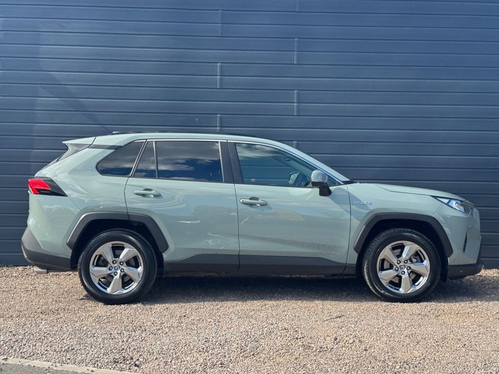 Used Toyota RAV4 2020 for sale - 76018847: Photo 8