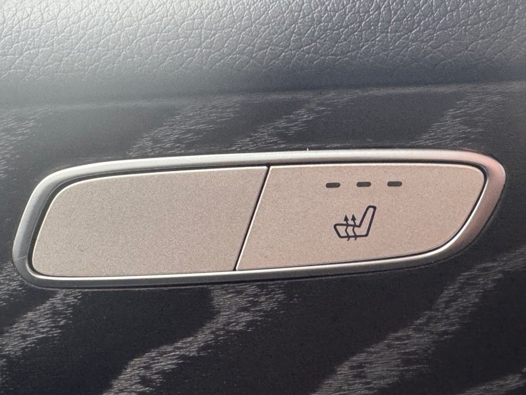 Used Mercedes-Benz GLC 2017 for sale - 76569956: Photo 28