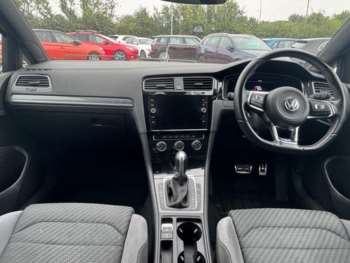 Used Volkswagen Golf 2017 for sale - 75264729: Photo