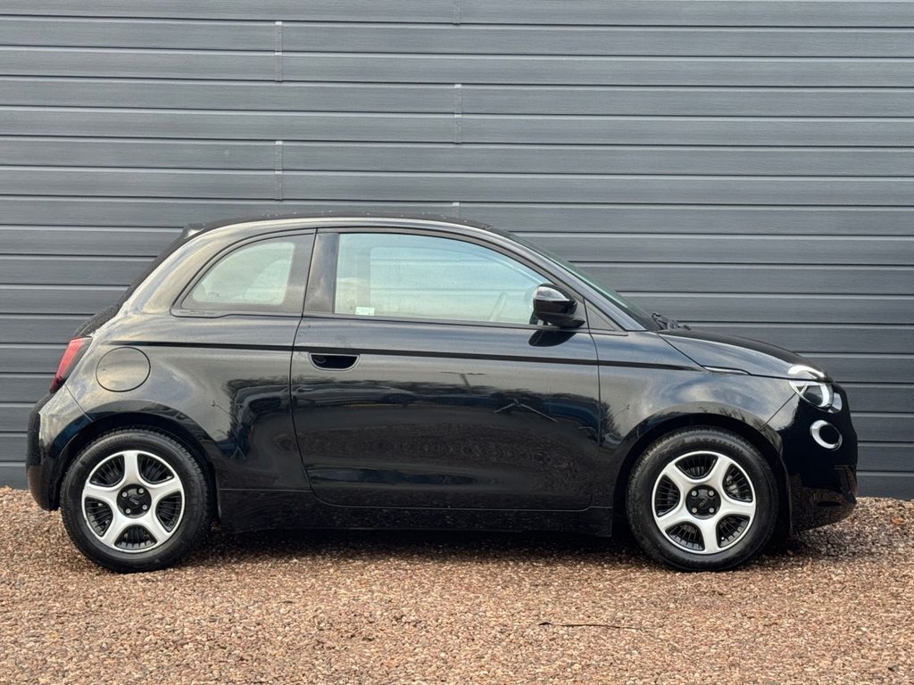 Used Fiat 500e C 2021 for sale - 76698710: Photo 8