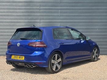 Used Volkswagen Golf 2017 for sale - 75384149: Photo