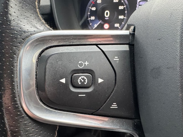Used Volvo XC40 2019 for sale - 76267185: Photo 25