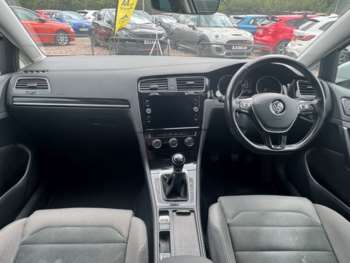 Used Volkswagen Golf 2018 for sale - 75335714: Photo
