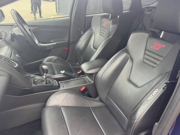 Used Ford Focus 2017 for sale - 76148125: Photo 21