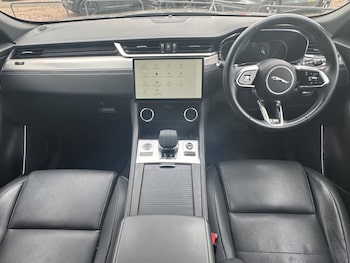 Used Jaguar F-Pace 2023 for sale - 79258919: Photo