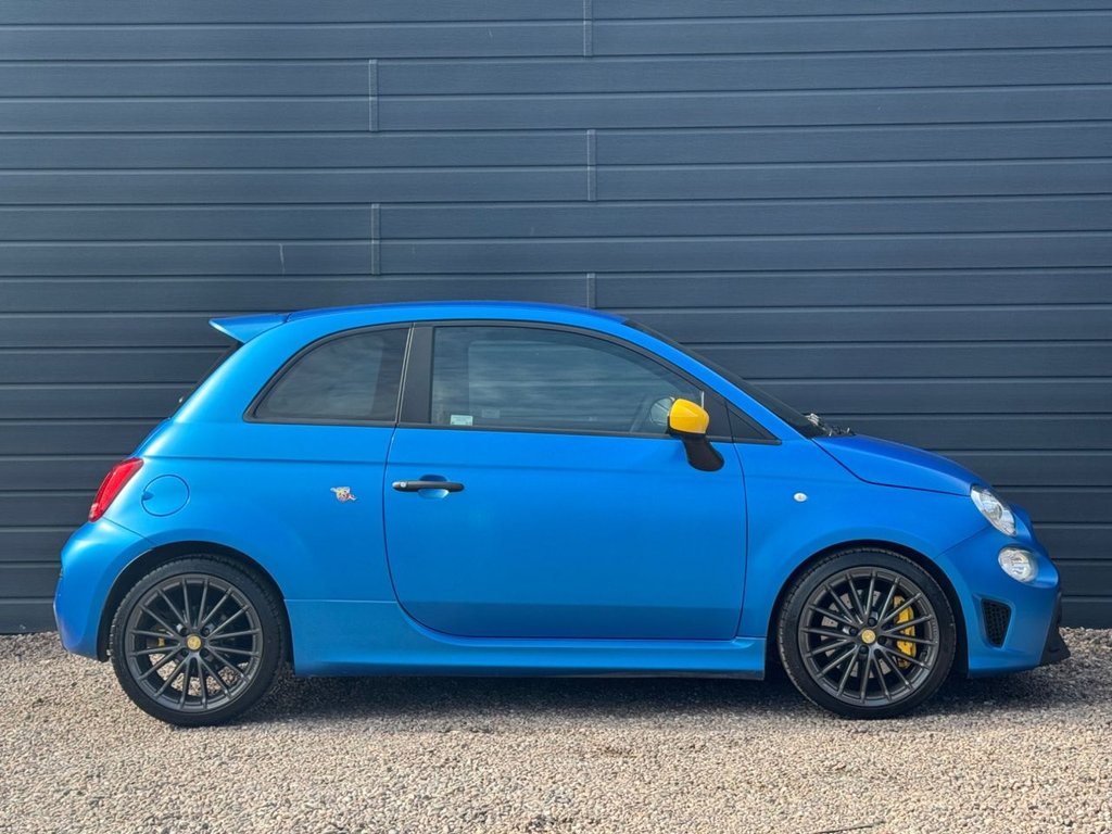 Used Abarth 695 2023 for sale - 78017872: Photo 8