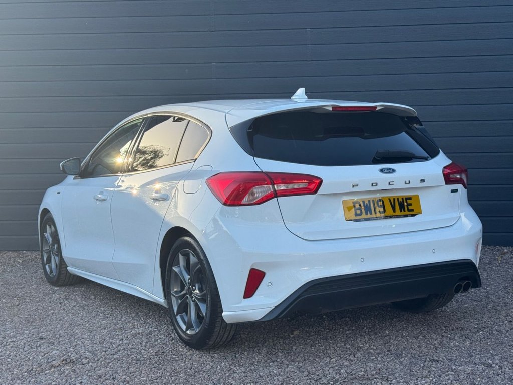 Used Ford Focus 2019 for sale - 76148128: Photo 3