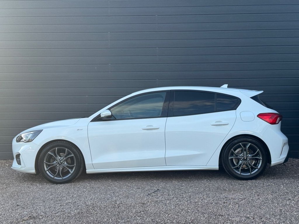 Used Ford Focus 2019 for sale - 76148128: Photo 9