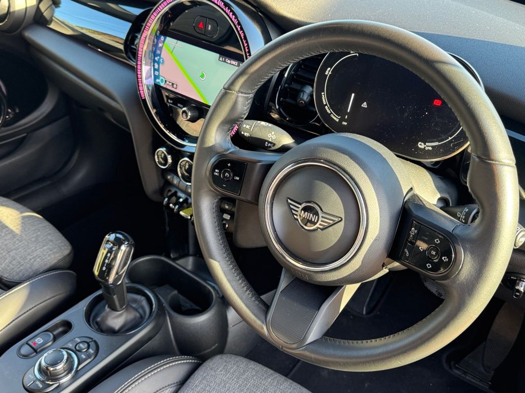 Used MINI Electric Hatch 2022 for sale - 76604812: Photo 14