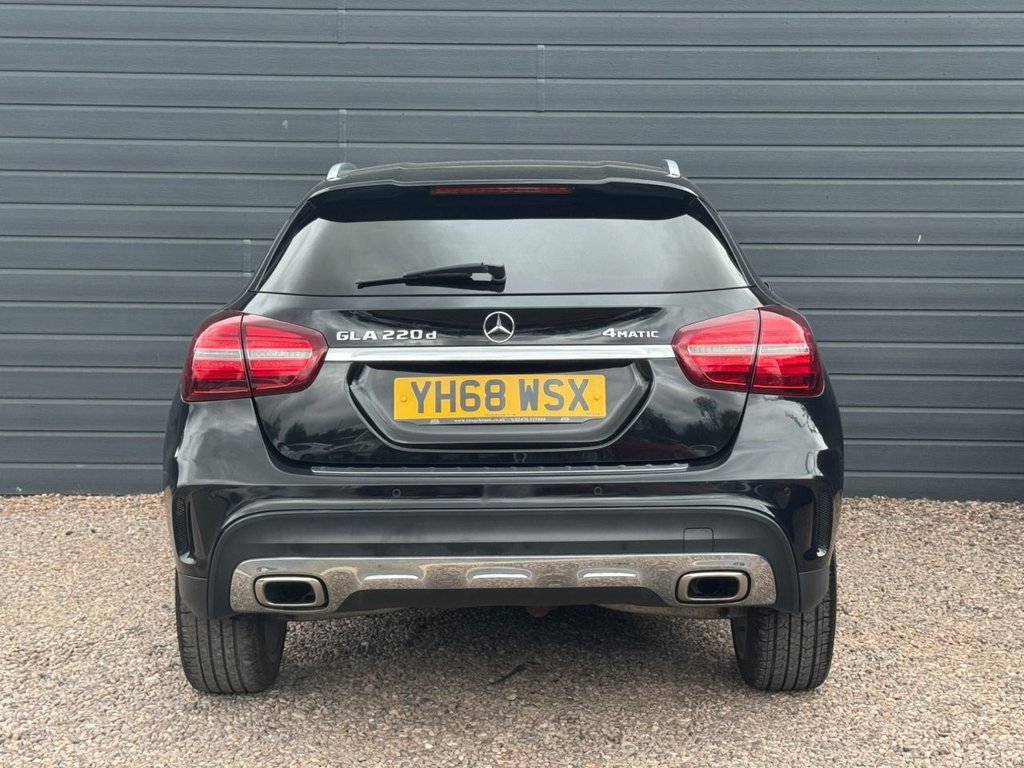 Used Mercedes-Benz GLA 2018 for sale - 76569901: Photo 9