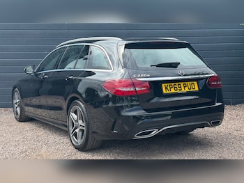 Used Mercedes-Benz C Class 2019 for sale - 79072470: Photo