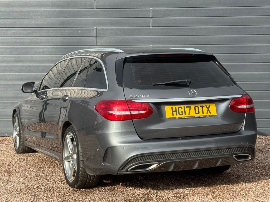 Used Mercedes-Benz C Class 2017 for sale - 76368172: Photo 3