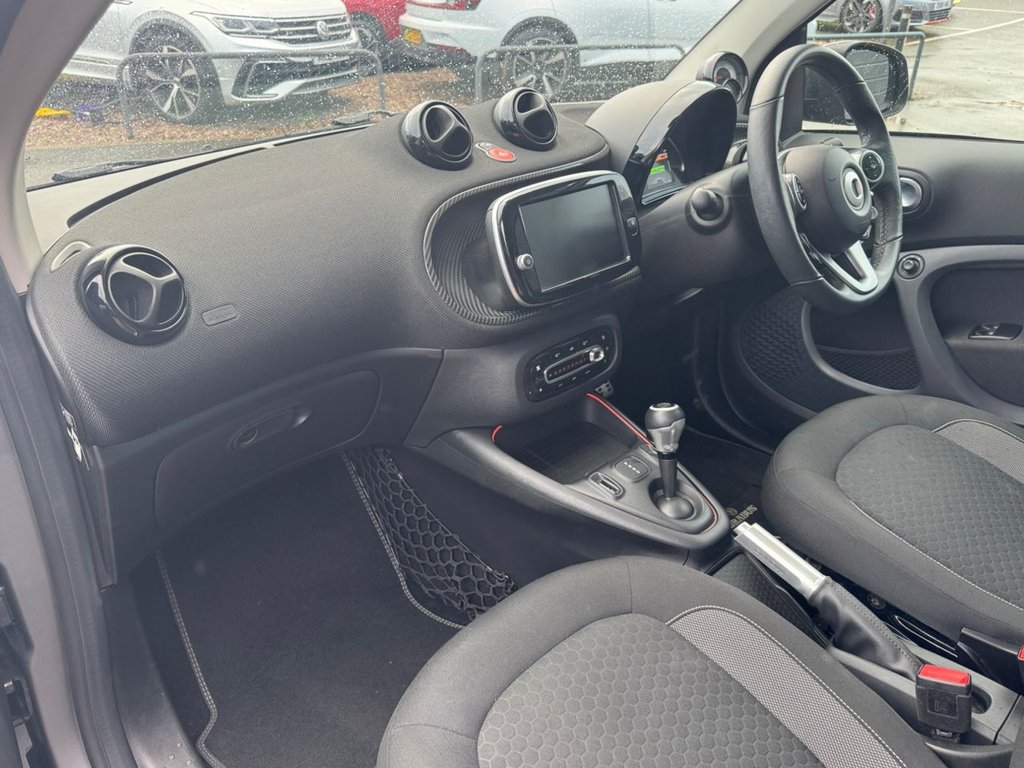 Used smart fortwo 2021 for sale - 76841294: Photo 14