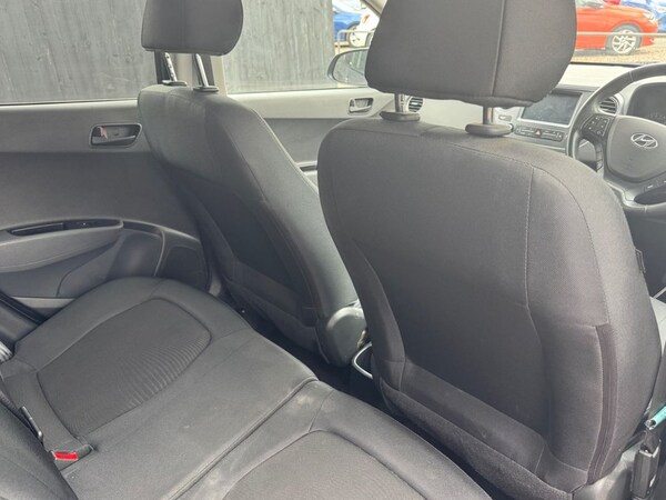 Used Hyundai i10 2019 for sale - 75111133: Photo 15