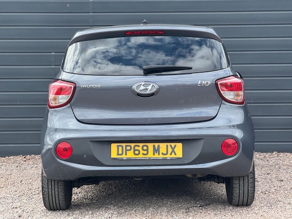 Used Hyundai i10 2019 for sale - 75111133: Photo 9