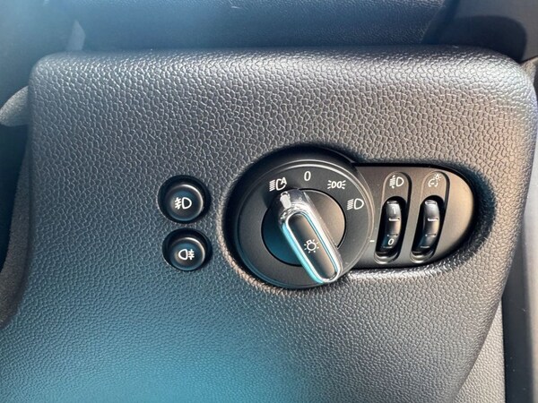 Used MINI Hatch 2020 for sale - 75242331: Photo 23