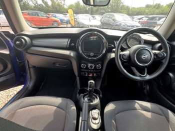 Used MINI Hatch 2020 for sale - 75242331: Photo