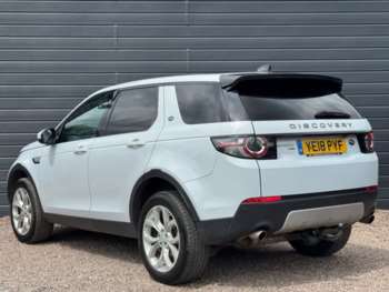 Used Land Rover Discovery Sport 2018 for sale - 74867155: Photo