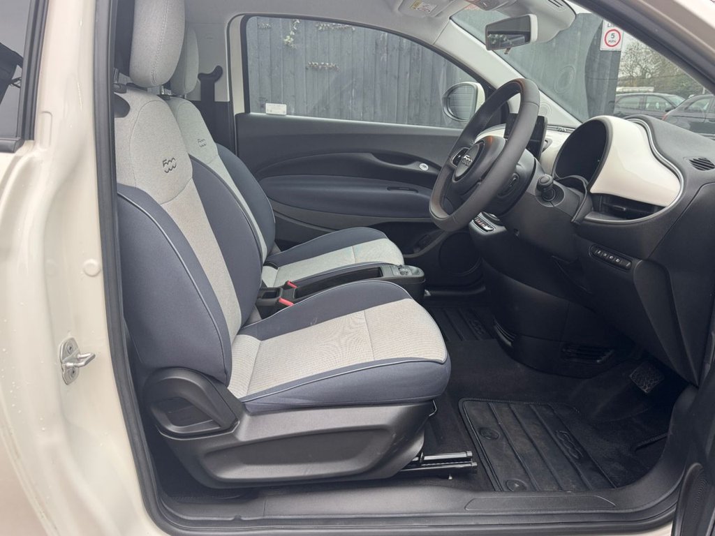 Used Fiat 500e 2024 for sale - 76962524: Photo 14