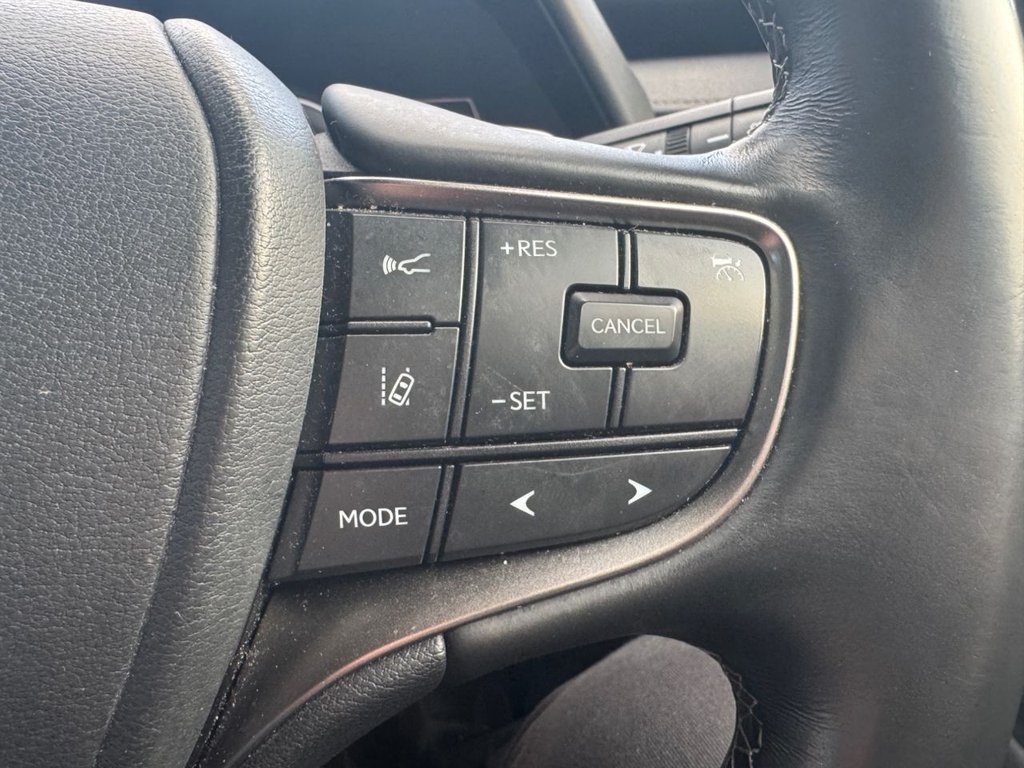 Used Lexus UX 2023 for sale - 77422156: Photo 25