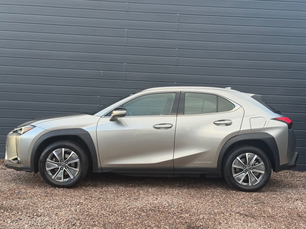 Used Lexus UX 2023 for sale - 77422156: Photo 9