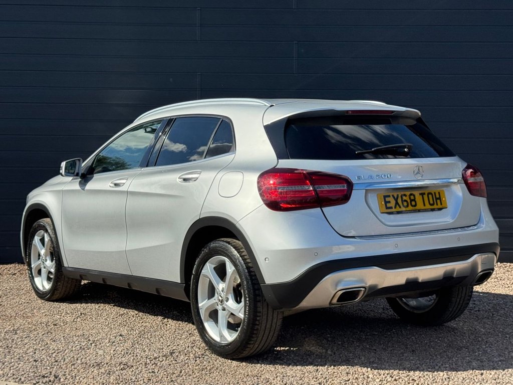 Used Mercedes-Benz GLA 2018 for sale - 76018788: Photo 6