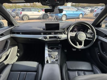 Used Audi A4 2018 for sale - 77880125: Photo