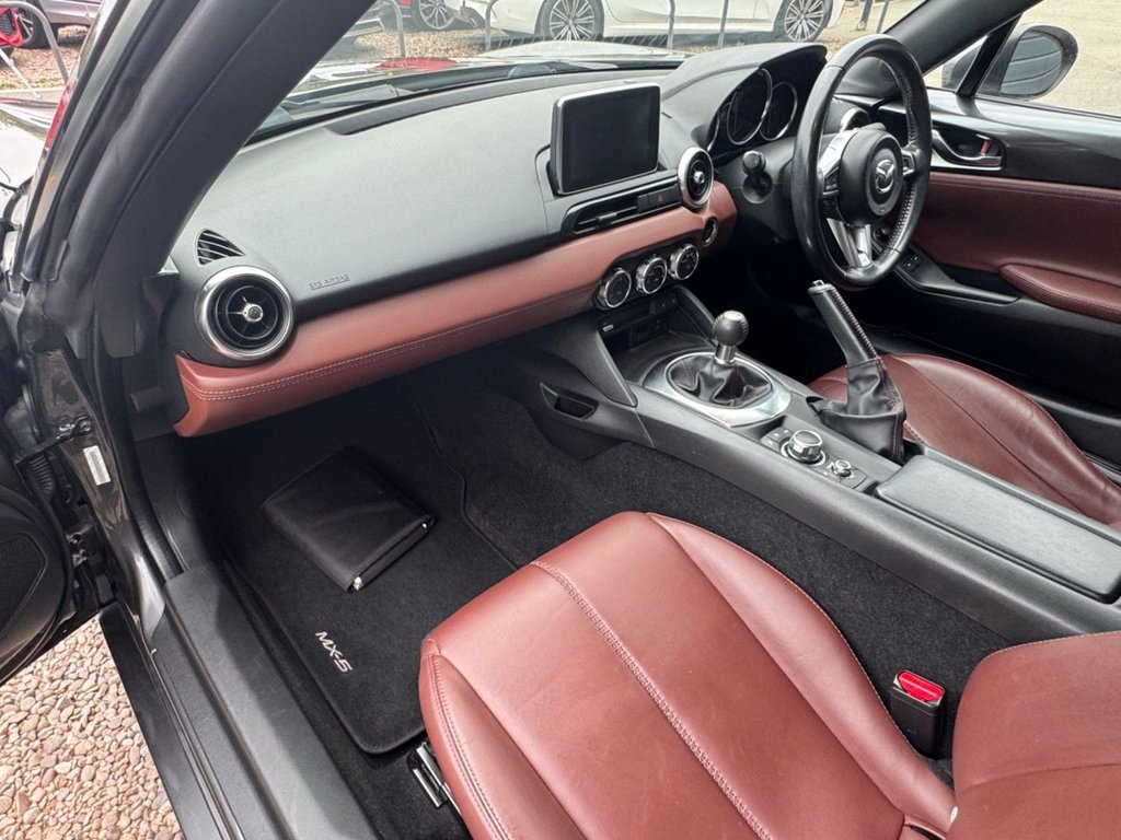 Used Mazda MX-5 RF 2017 for sale - 75924140: Photo 14