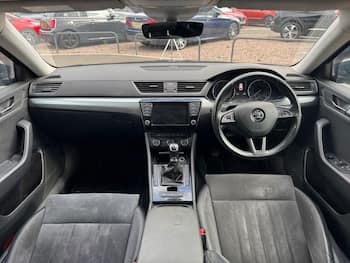 Used Skoda Superb 2016 for sale - 79871114: Photo