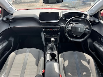 Used Peugeot 208 2020 for sale - 79322902: Photo