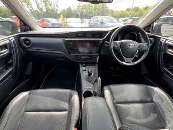 Used Toyota Auris 2018 for sale - 75149144: Photo