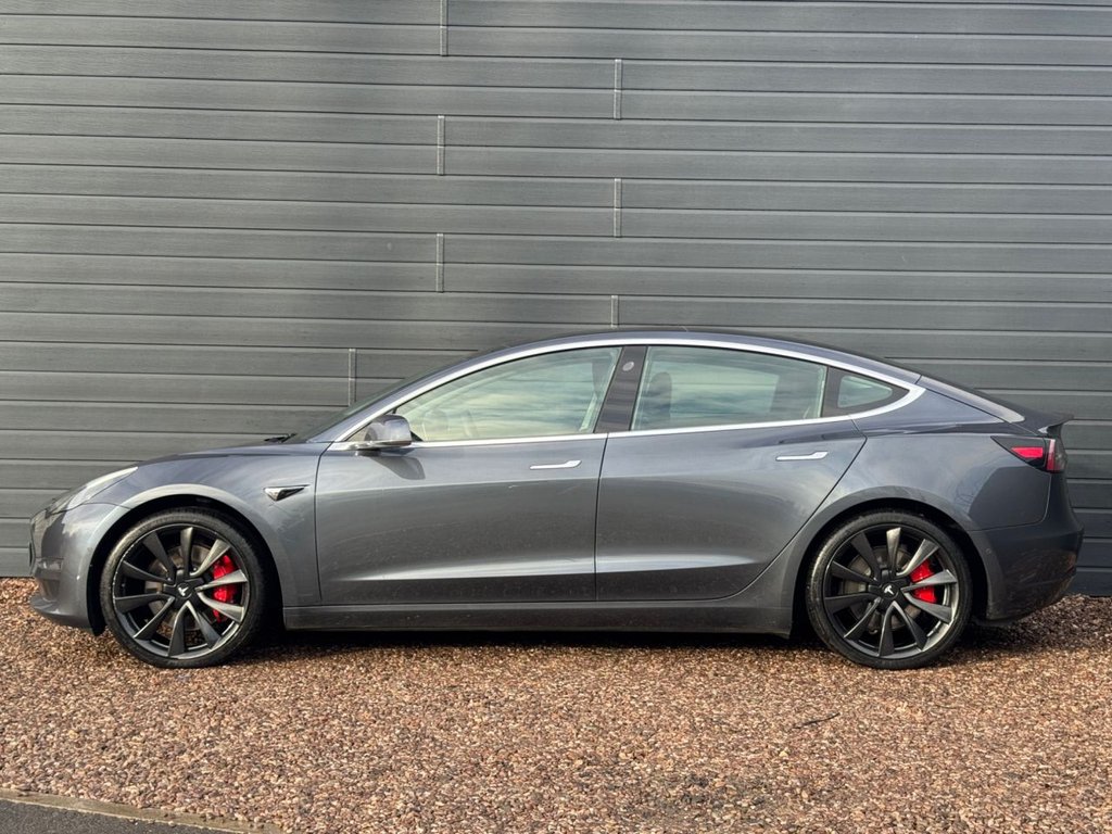 Used Tesla Model 3 2020 for sale - 76923185: Photo 11