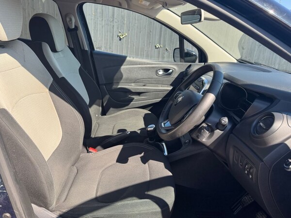 Used Renault Captur 2018 for sale - 74144165: Photo 13