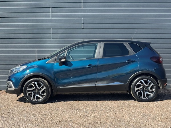 Used Renault Captur 2018 for sale - 74144165: Photo 8