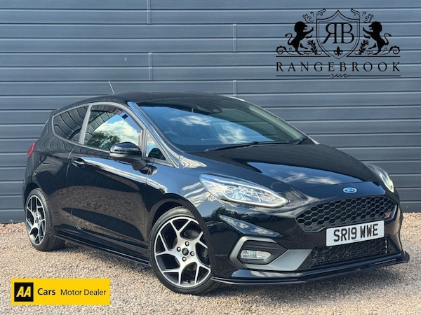 Used Ford Fiesta 2019 for sale - 76056743: Photo 1
