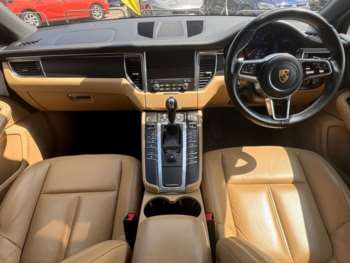 Used Porsche Macan 2018 for sale - 74930446: Photo