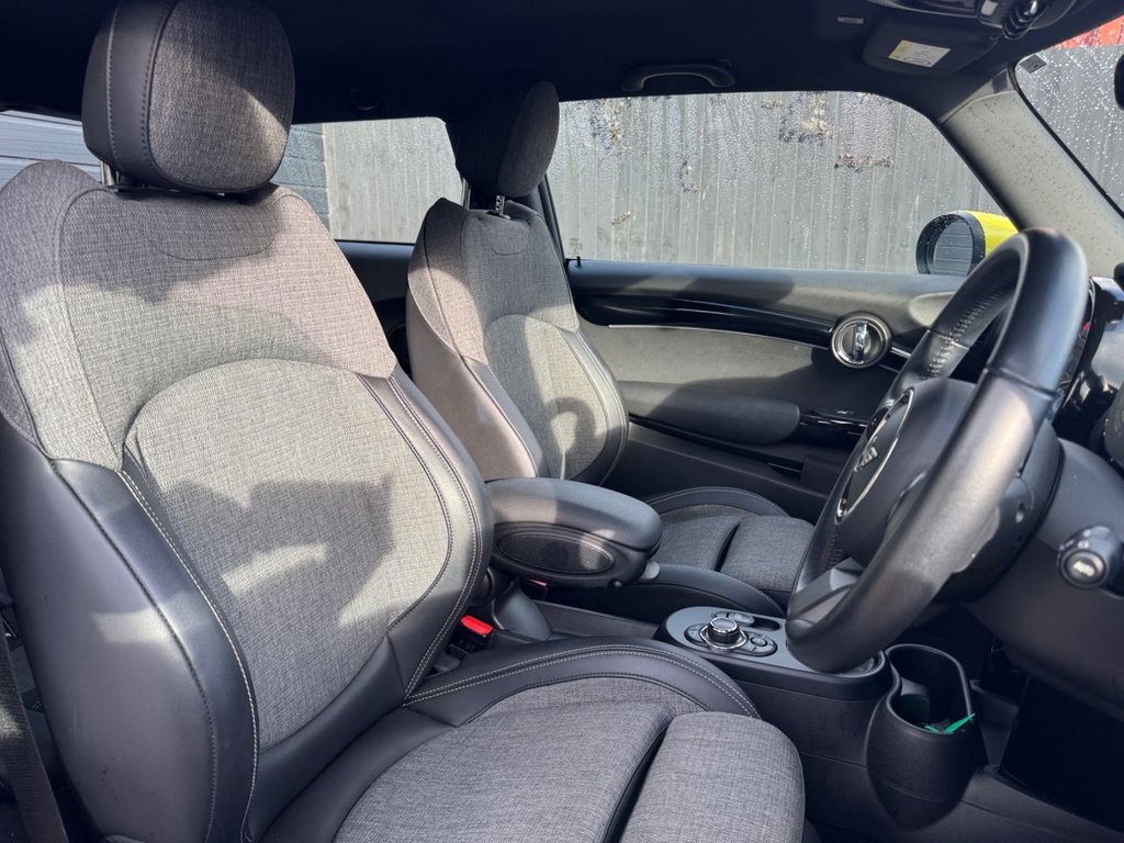 Used MINI Electric Hatch 2021 for sale - 77153705: Photo 14