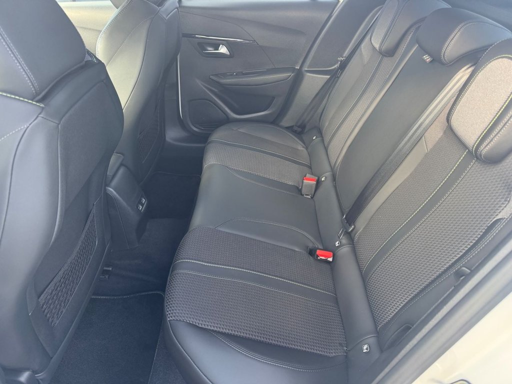 Used Peugeot E-208 2022 for sale - 76368161: Photo 19