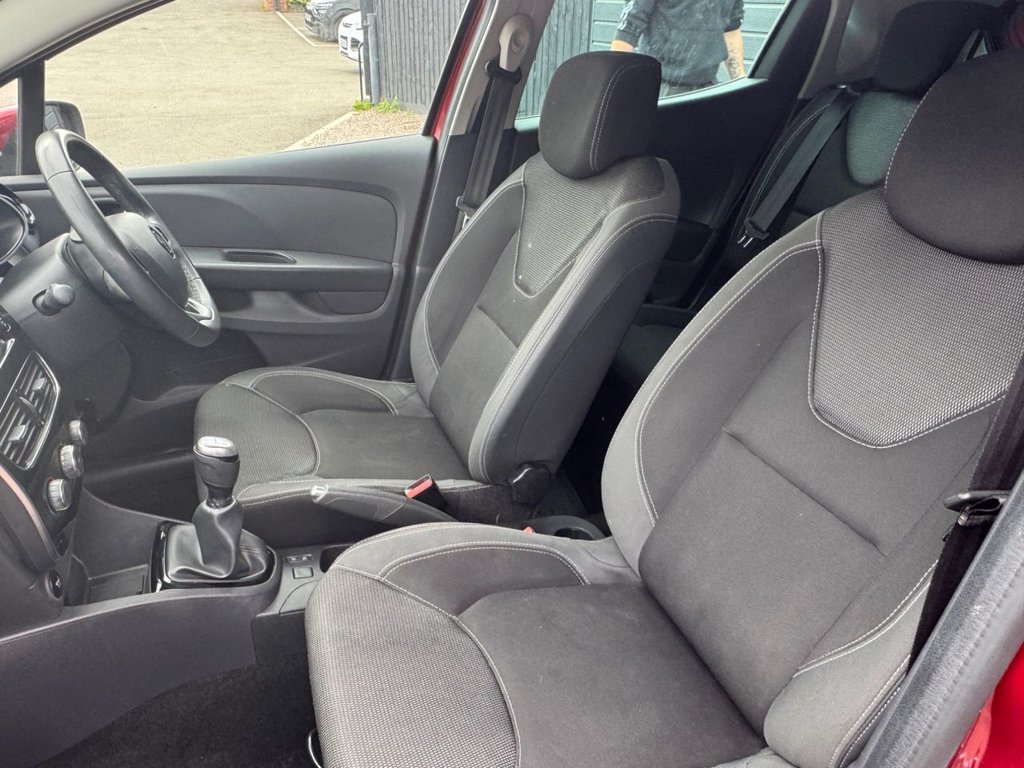 Used Renault Clio 2019 for sale - 76569856: Photo 21