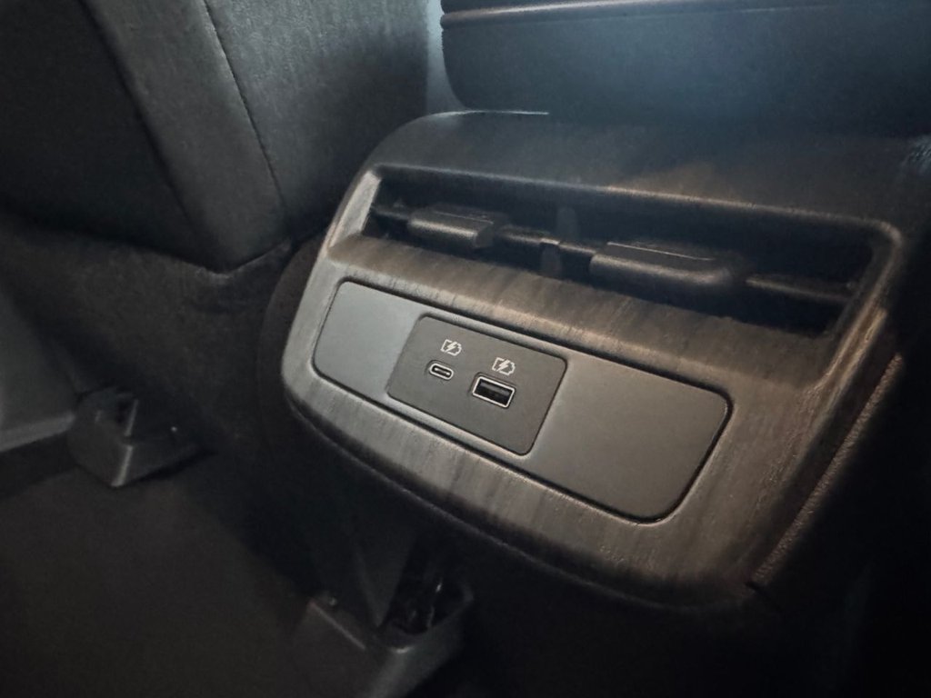 Used Nissan ARIYA 2022 for sale - 76604811: Photo 24