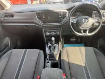 Used Volkswagen T-Roc 2019 for sale - 74784845: Photo